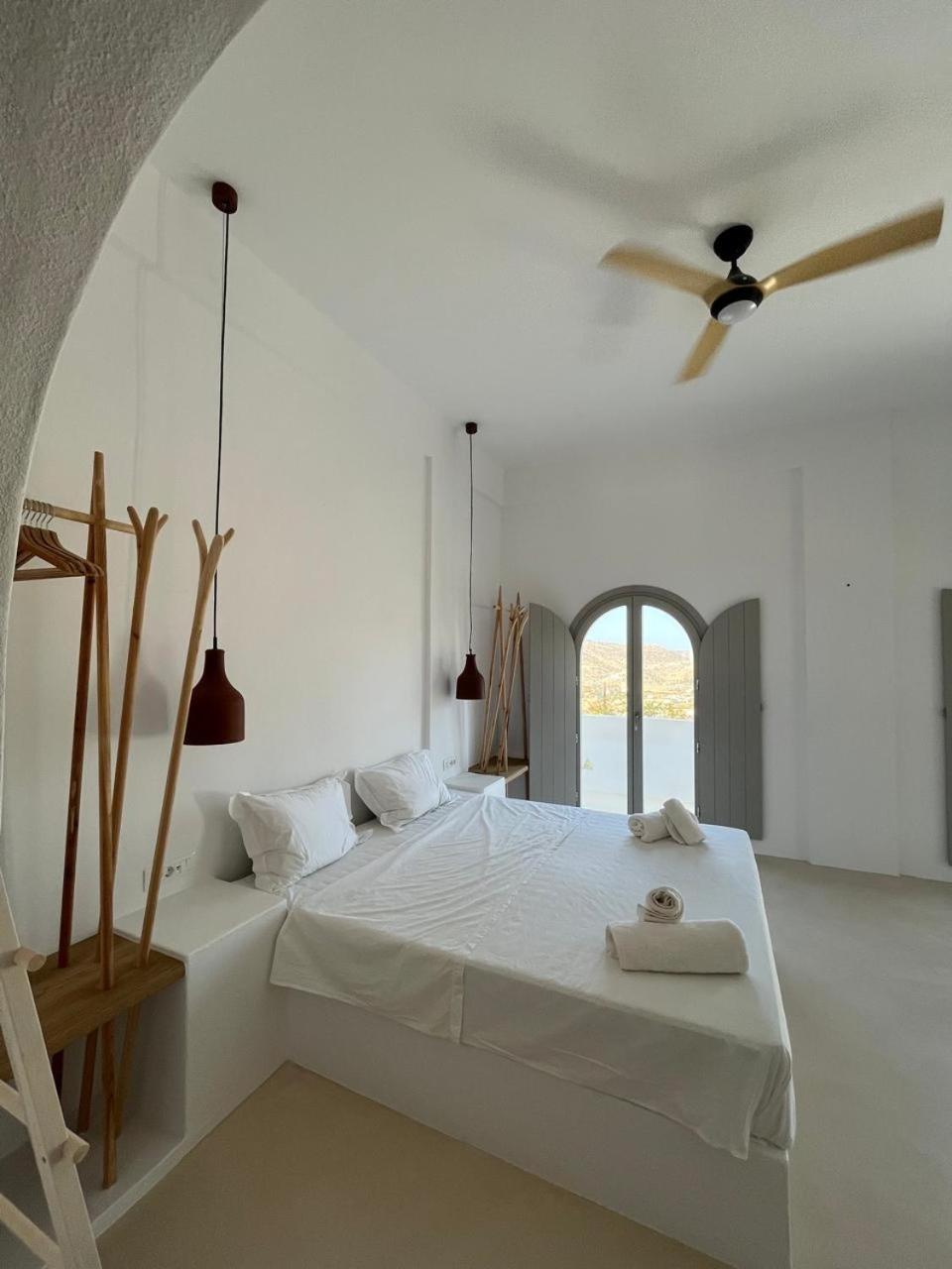 Ios Alcyon Blue Suites المظهر الخارجي الصورة